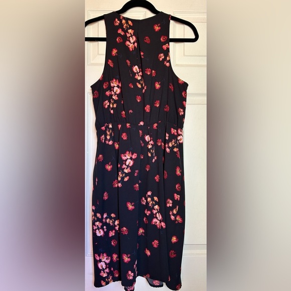 A New Day Sleeveless V-neck Black Floral Mini Dress Size M - Picture 3 of 8